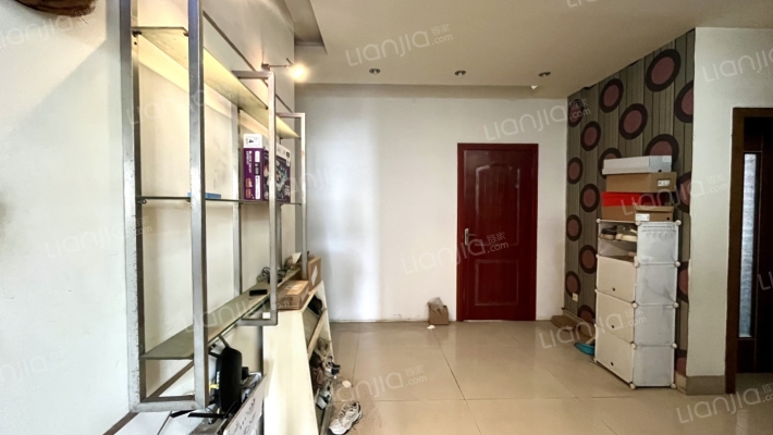 新兴苑(三友路)二手房实景图