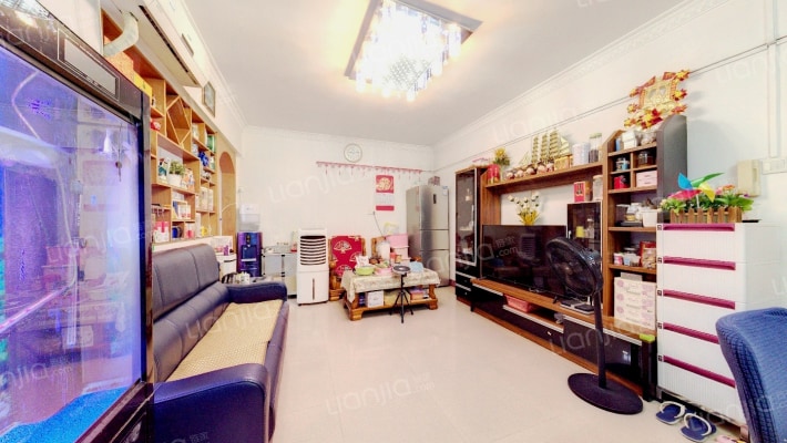 花季小区二手房实景图