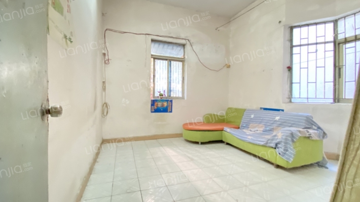 黎屋围路四巷二手房实景图