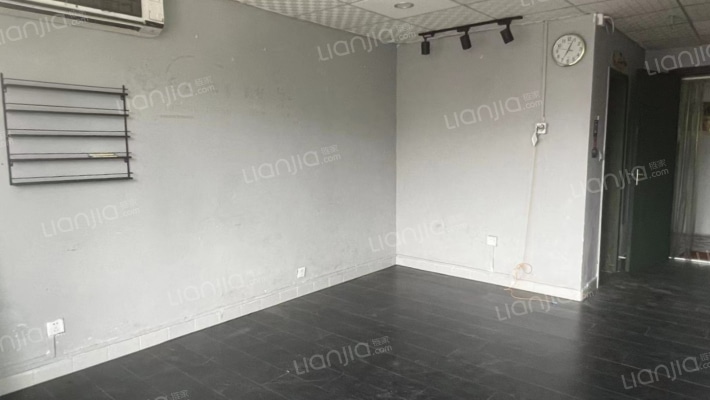 发展大厦二手房实景图