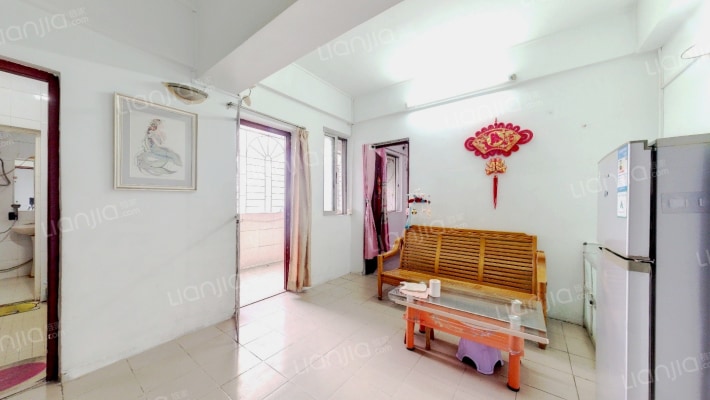 新市花园一区二手房实景图