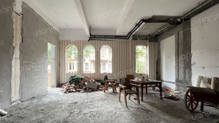 龙湖蓝湖郡西岸二手房实景图