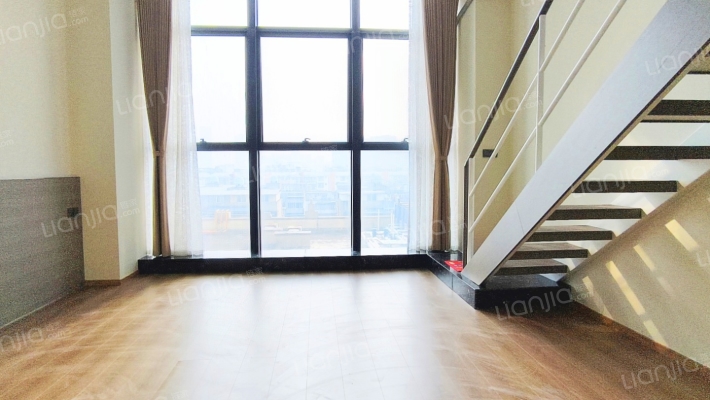 金美国际二手房实景图