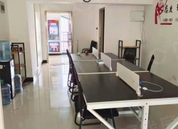 整租·摩尔城 1室0厅 西南_摩尔城租房