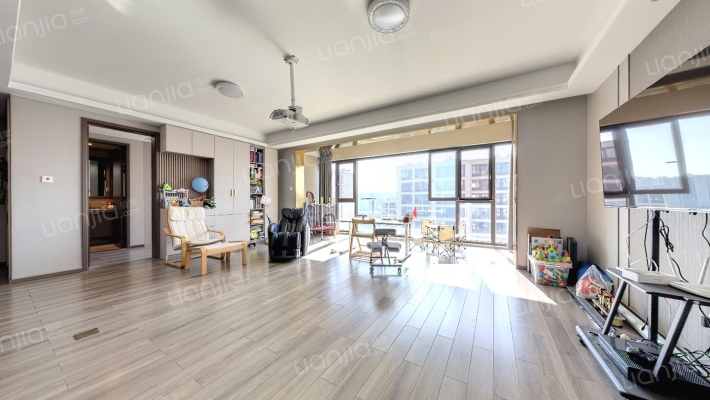 逸品澜岸花苑西区二手房实景图