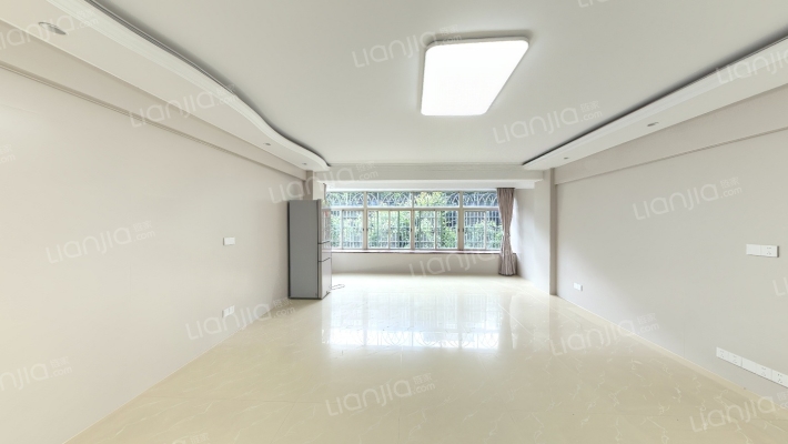 三秀新城二手房实景图