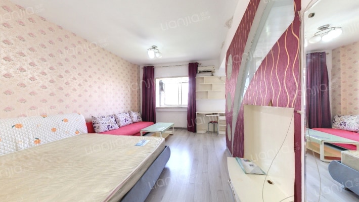 爱西华庭二手房实景图