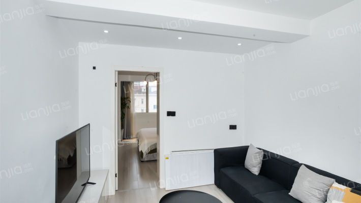 常熟路228弄二手房实景图