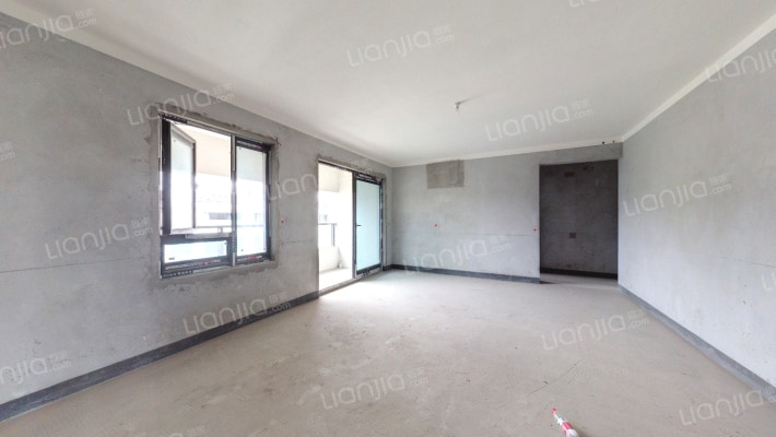 荣盛观云郡云景组团二手房实景图