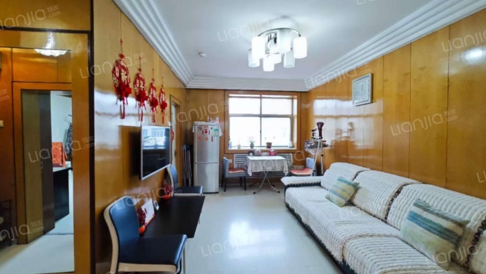 三铁家属区二手房实景图