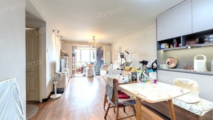 顶秀欣园西苑二手房实景图