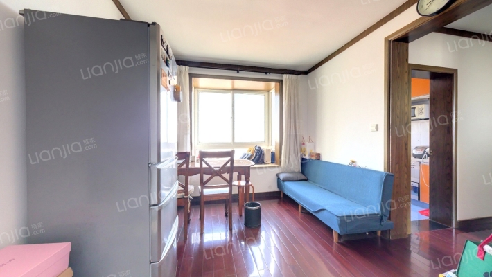 世和园二手房实景图