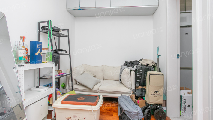 天星路242弄二手房实景图