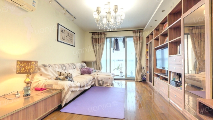 金地格林世界(卢尔公寓)二手房实景图