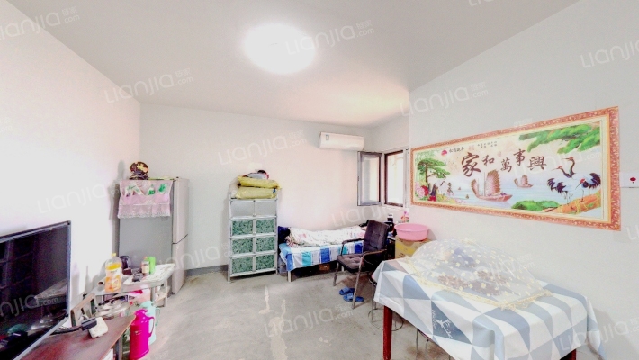 枫霞雅苑二手房实景图