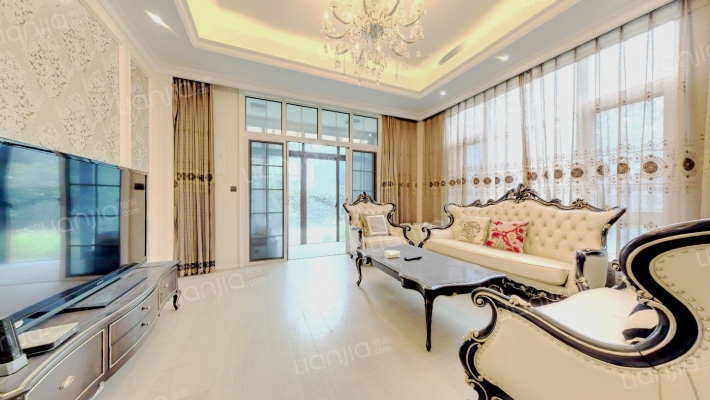 河畔艺墅(别墅)二手房实景图