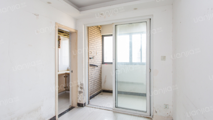 翔瑞新苑(东区)二手房实景图