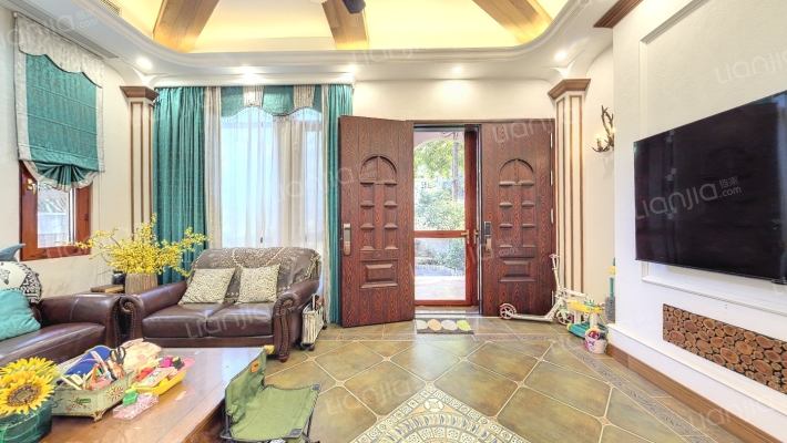 金地公园上城荔湖墅二手房实景图