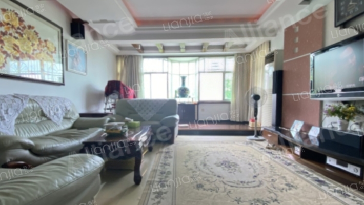 团结广场商住楼二手房实景图