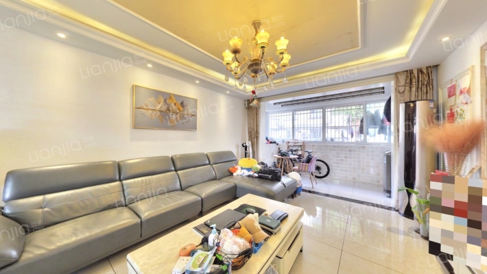 影视公寓二手房实景图