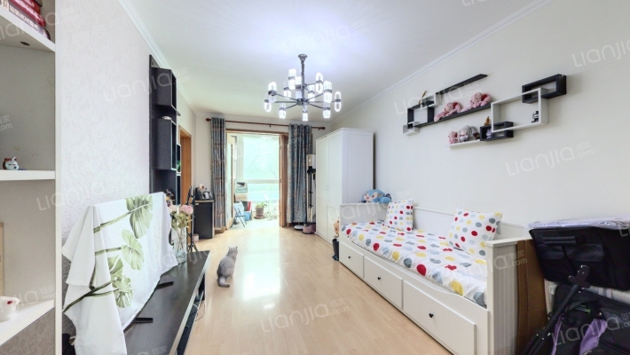 新街坊二手房实景图