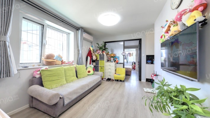 水利局小区二手房实景图