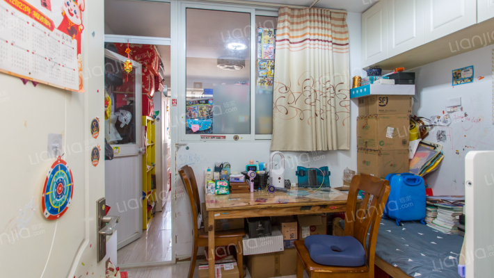 桃浦六村樱花苑二手房实景图