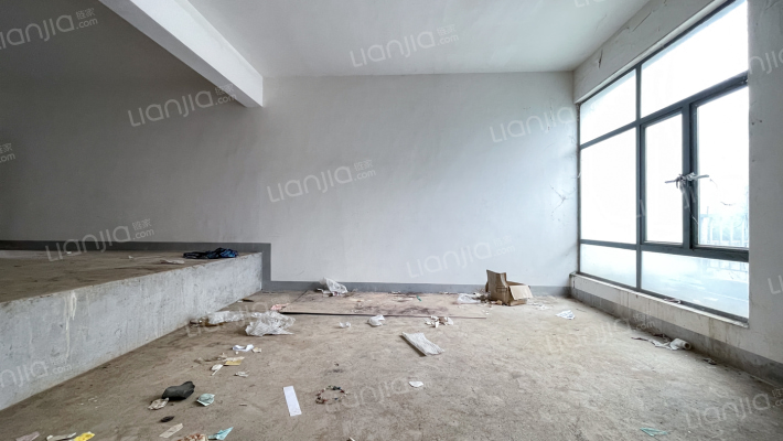 观澜逸墅二手房实景图