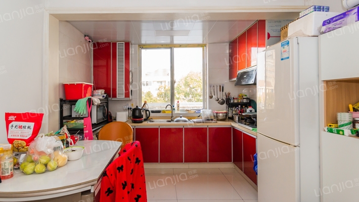 南中新村二手房实景图