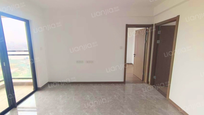 珠江万科城二手房实景图