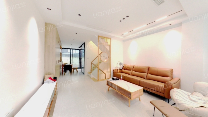 佘山玺樾二手房实景图