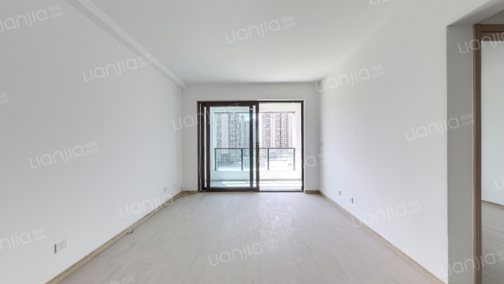 尚海湾豪庭三期二手房实景图