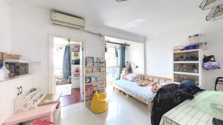 金硕河畔景园西区二手房实景图