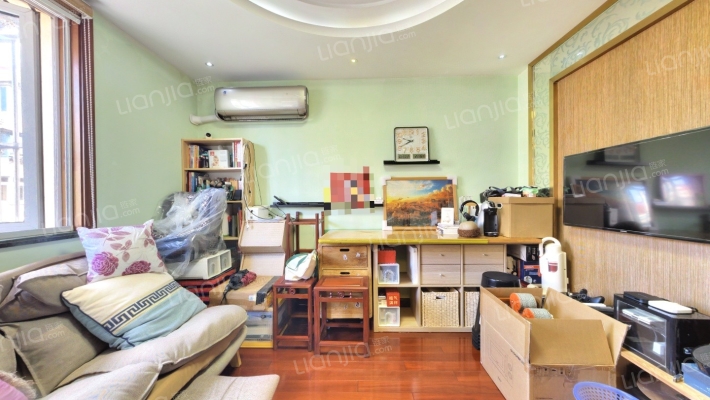 虹旭二小区二手房实景图