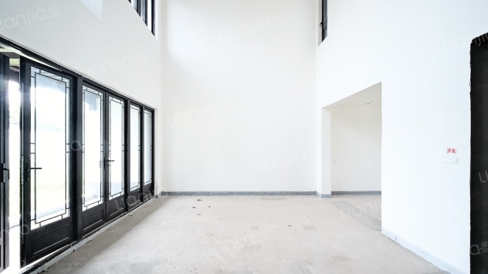 两江曲院风荷二手房实景图