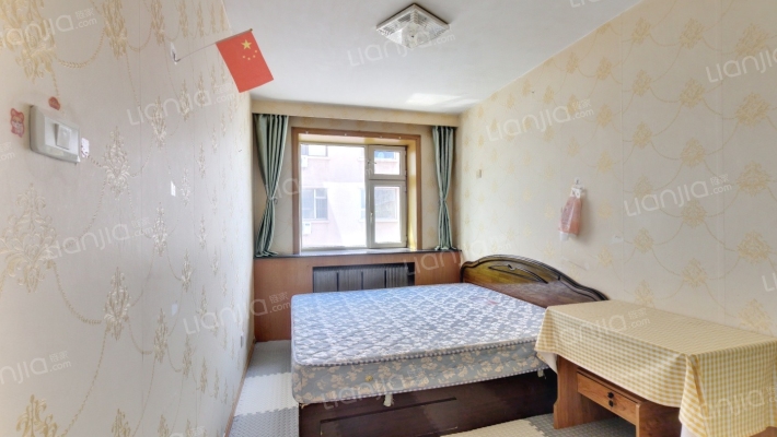 华宇花园一期二手房实景图