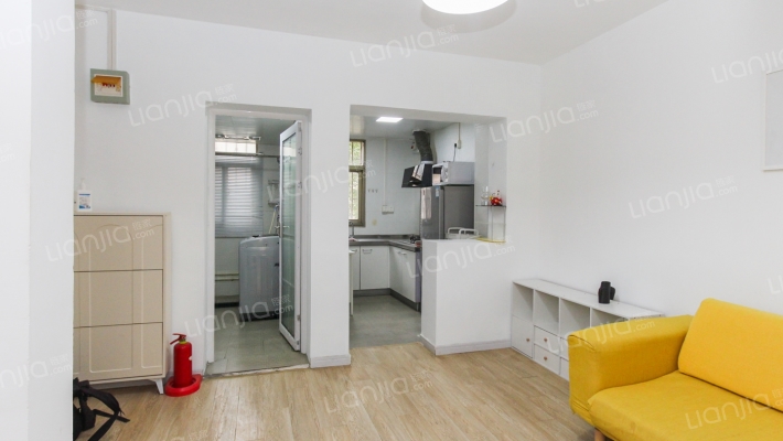 建业新村二手房实景图