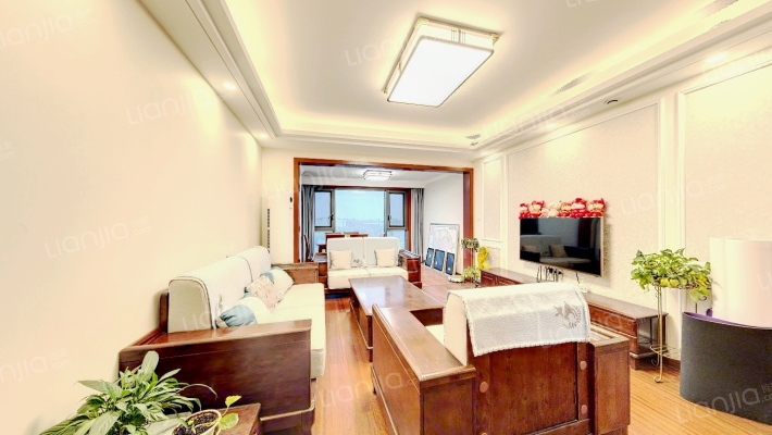 成都后花园蝶院二手房实景图