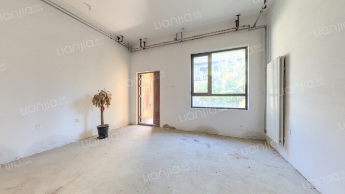 首创澜茵山二手房实景图