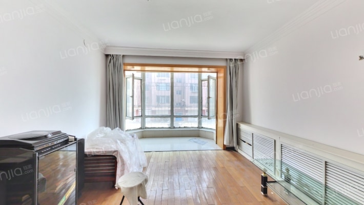 世纪花园南区二手房实景图