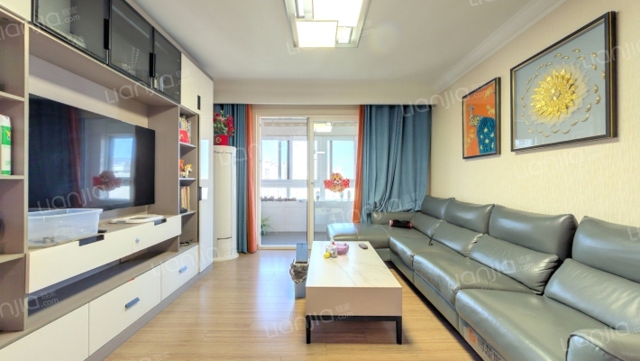 万科森林公园嘉庭二手房实景图