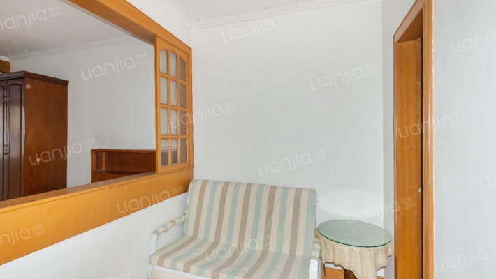 斜土路486弄二手房实景图