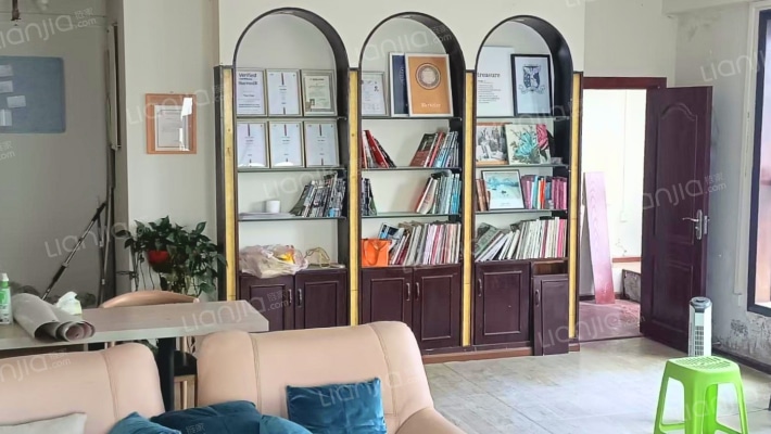 银座大厦二手房实景图