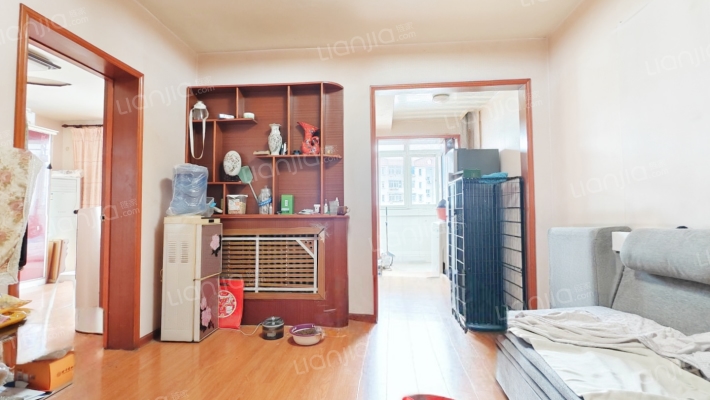 泰康里二手房实景图