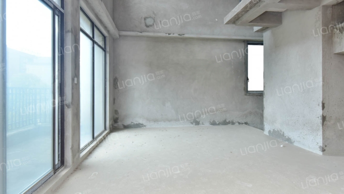 中交中央公园香榭雅墅二手房实景图