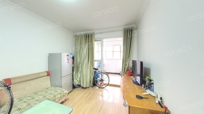 燕江新城山林苑二手房实景图