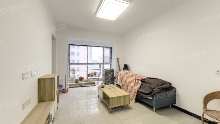 泰宏建业国际城16号院二手房实景图