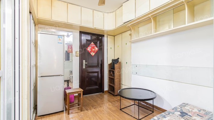 梅北小区二手房实景图