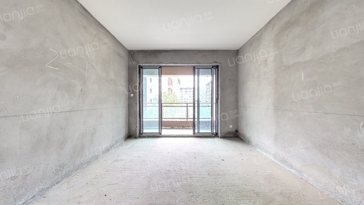 绿地公园里B组团二手房实景图