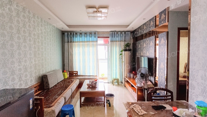 首信凰冠壹号二手房实景图